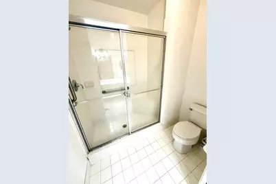 3600 Oaks Clubhouse Drive #309, Pompano Beach, FL 33069 - Photo 9