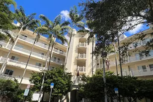 3600 Oaks Clubhouse Dr, Pompano Beach, FL 33069 - Photo 1
