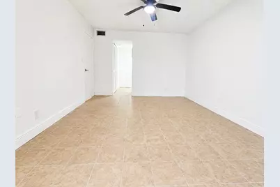 1401 NE Miami Gardens Drive #180, Miami, FL 33179 - Photo 11