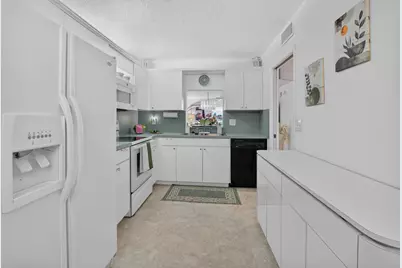 2898 SW 22nd Circle #231b, Delray Beach, FL 33445 - Photo 11