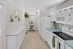 2898 SW 22nd Cir, Delray Beach, FL 33445 - Photo 15