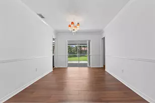 2140 NE 206th St, Miami, FL 33179 - Photo 7