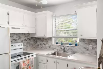 347 Windsor O, West Palm Beach, FL 33417 - Photo 11