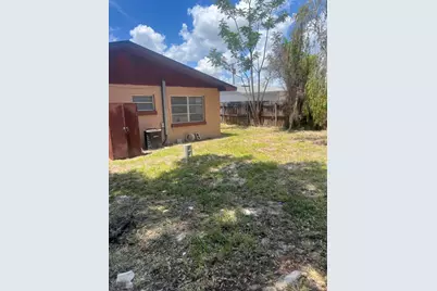 1858 4th Street SE, Winter Haven, FL 33880 - Photo 3