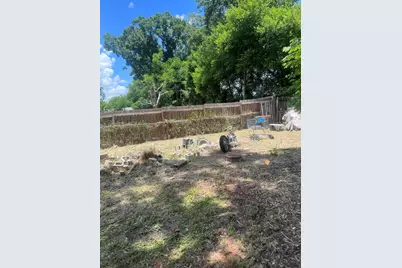 1858 4th Street SE, Winter Haven, FL 33880 - Photo 3