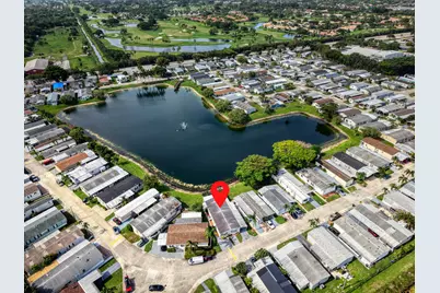 139 Plantation Boulevard, Greenacres, FL 33467 - Photo 3