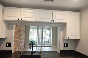 9311 Orange Grove Dr, Davie, FL 33324 - Photo 5
