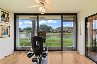 8286 Springlake Drive, Boca Raton, FL 33496 - Photo 23