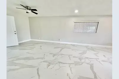 5630 Hollywood Boulevard, Hollywood, FL 33021 - Photo 17