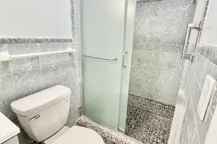 5630 Hollywood Blvd, Hollywood, FL 33021 - Photo 7