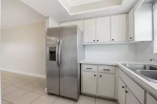 2789 Ashley Dr W, West Palm Beach, FL 33415 - Photo 5