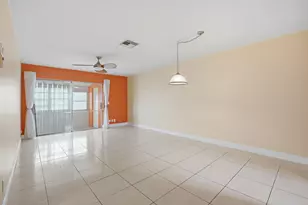 2789 Ashley Dr W, West Palm Beach, FL 33415 - Photo 3
