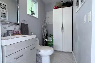 9235 SW 41st St, Miami, FL 33165 - Photo 55