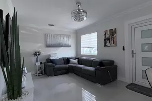 9235 SW 41st St, Miami, FL 33165 - Photo 17