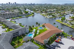 298 SE 6th Ave, Pompano Beach, FL 33060 - Photo 35