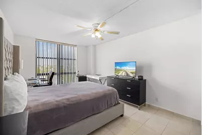 3031 N Ocean Boulevard #507, Fort Lauderdale, FL 33308 - Photo 13
