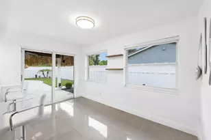 8552 Shadow Wood Blvd, Coral Springs, FL 33071 - Photo 7