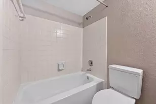 251 NW 76th Ave, Margate, FL 33063 - Photo 19