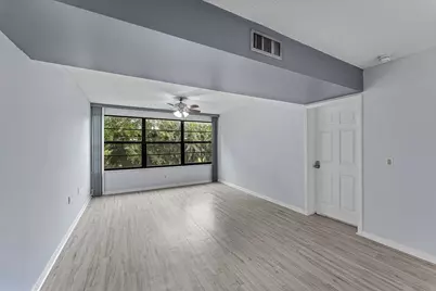 6097 Balboa Circle #202, Boca Raton, FL 33433 - Photo 11