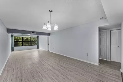 6097 Balboa Circle #202, Boca Raton, FL 33433 - Photo 9