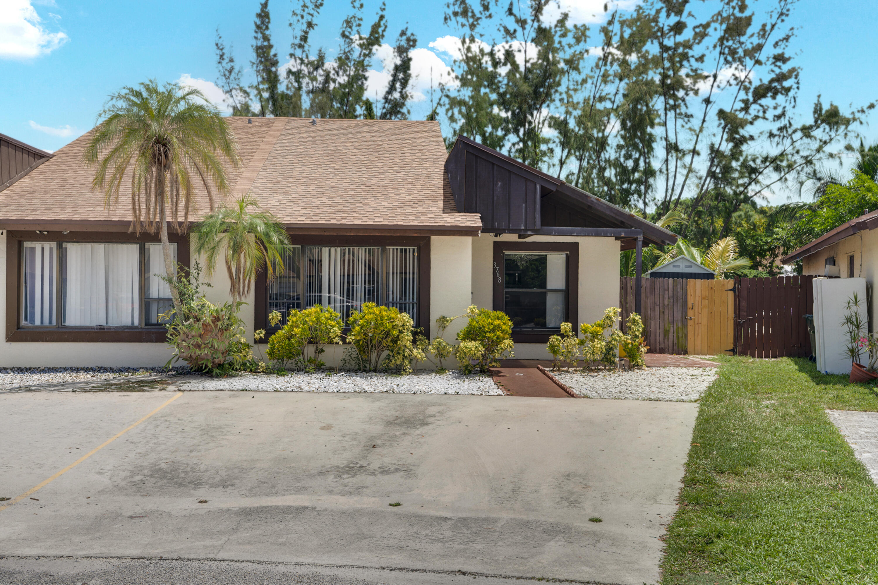 3768 Mil Lake Ct - 3768 Mil Lake Ct, Greenacres, FL 33463 Luxury Property | Jose Angel Pina