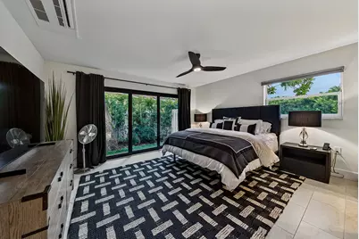 2056 NE 21st Court, Wilton Manors, FL 33305 - Photo 35