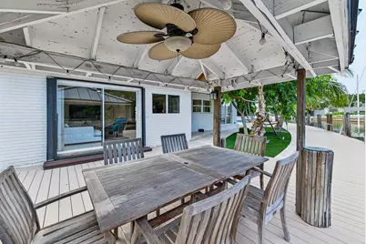 2056 NE 21st Court, Wilton Manors, FL 33305 - Photo 5