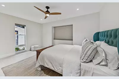 2056 NE 21st Court, Wilton Manors, FL 33305 - Photo 43