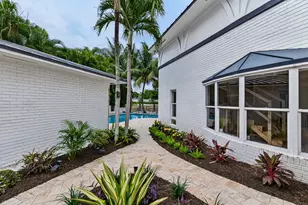 2056 NE 21st Ct, Wilton Manors, FL 33305 - Photo 19