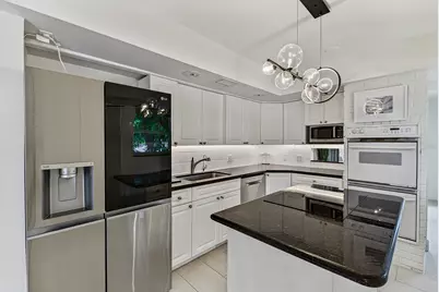 2056 NE 21st Court, Wilton Manors, FL 33305 - Photo 29