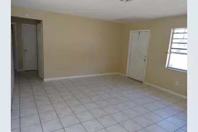 2400 NW 21st Street #3, Fort Lauderdale, FL 33311 - Photo 13