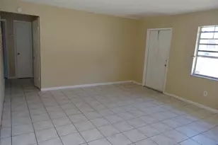 2400 NW 21st St, Fort Lauderdale, FL 33311 - Photo 13
