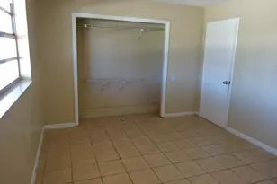 2400 NW 21st St, Fort Lauderdale, FL 33311 - Photo 9