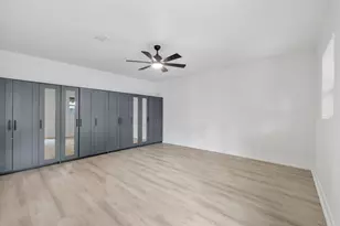 701 SE 5th Ct, Pompano Beach, FL 33060 - Photo 9