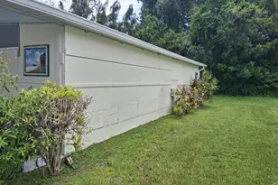214 W Caribbean, Port Saint Lucie, FL 34952 - Photo 7