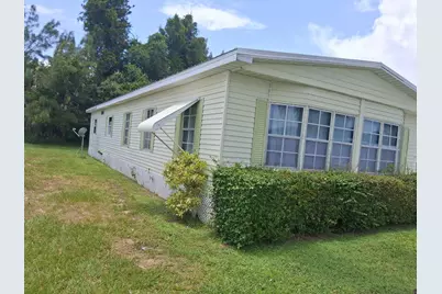 214 W Caribbean, Port Saint Lucie, FL 34952 - Photo 3