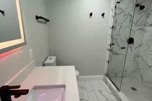 4397 Woodstock Dr, West Palm Beach, FL 33409 - Photo 9