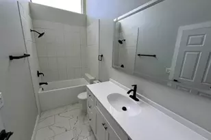4397 Woodstock Dr, West Palm Beach, FL 33409 - Photo 13