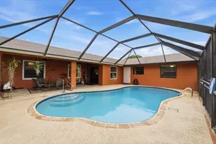 397 La Mancha Ave, Royal Palm Beach, FL 33411 - Photo 31