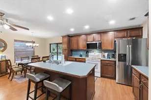 397 La Mancha Ave, Royal Palm Beach, FL 33411 - Photo 13