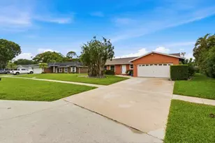 397 La Mancha Ave, Royal Palm Beach, FL 33411 - Photo 37