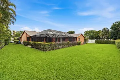 397 La Mancha Avenue, Royal Palm Beach, FL 33411 - Photo 35