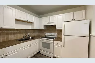 2878 Donnelly Drive #204, Atlantis, FL 33462 - Photo 5