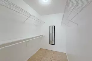899 W Riverside Dr, Coral Springs, FL 33071 - Photo 23