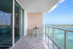 2640 Lake Shore Dr, Riviera Beach, FL 33404 - Photo 23