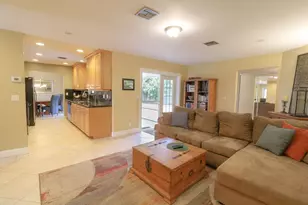 73 Pine Hill Trail W, Jupiter, FL 33469 - Photo 11