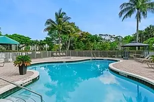 955 Egret Cir, Delray Beach, FL 33444 - Photo 17