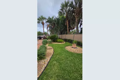 2400 NE 10th Street #108, Pompano Beach, FL 33062 - Photo 11