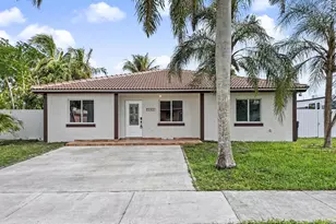 13435 SW 257th Terrace, Homestead, FL 33032 - Photo 1