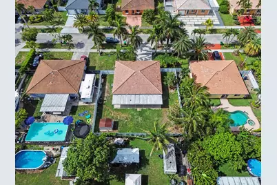 13435 SW 257th Terrace, Homestead, FL 33032 - Photo 3